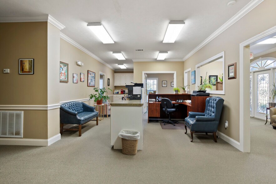 More Photos Of 112 Byram Pky, Byram Office For Sale