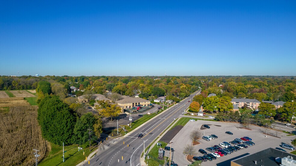 More Photos Of 941 Chatham Ln, Columbus Office For Sale