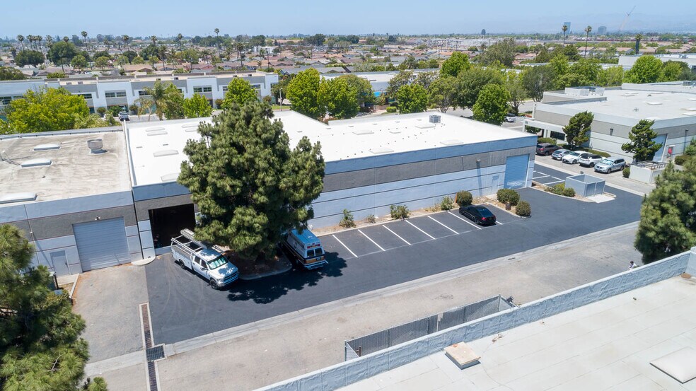 More Photos Of 220 Bernoulli Cir, Oxnard Manufacturing For Sale
