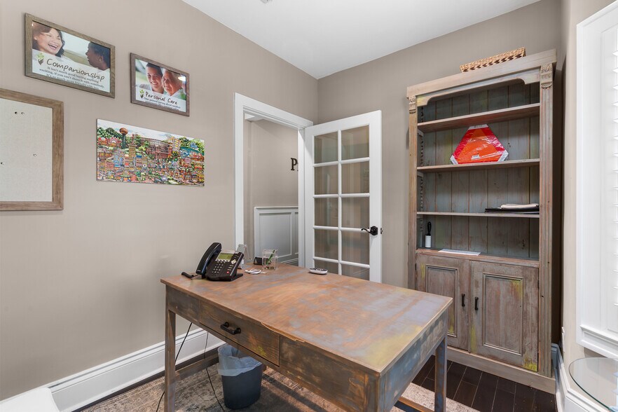 More Photos Of 354 NE 1st Ave, Delray Beach Office For Sale