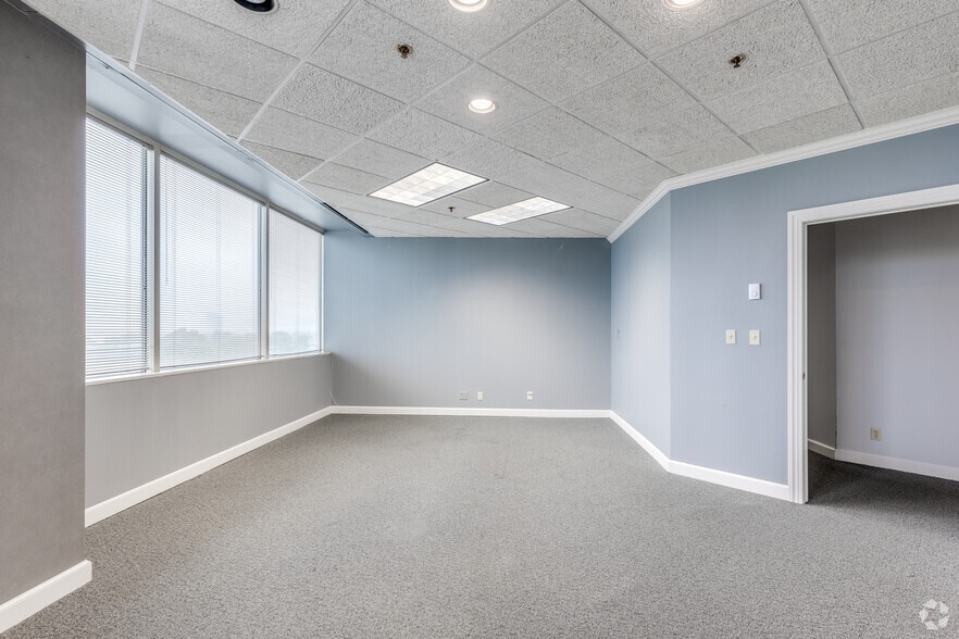 Photo of 7th Floor Ste 700