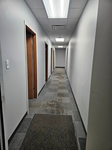 More Photos Of 950-980 Wabash Ave, Chesterton Industrial For Sale