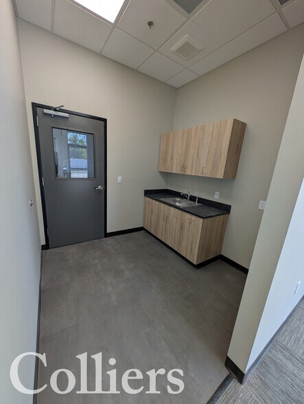 More Photos Of 11230 Joplin Rd, Boise Warehouse For Lease