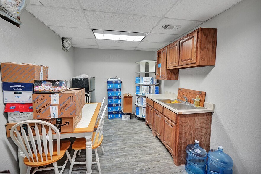 More Photos Of 2500 S Crane, Odessa Warehouse For Sale