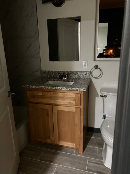 More Photos Of 615 Iron Ave SW, Albuquerque Apartments For Sale