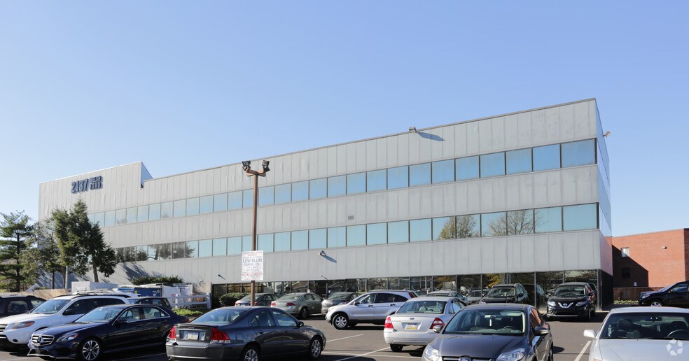 Primary Photo Of 2137 Welsh Rd, Philadelphia Medical For Sale