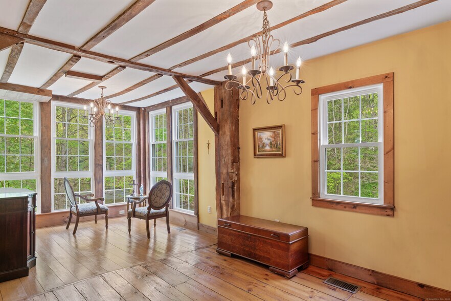 More Photos Of 11 Glen Rd, Sandy Hook Apartments For Sale