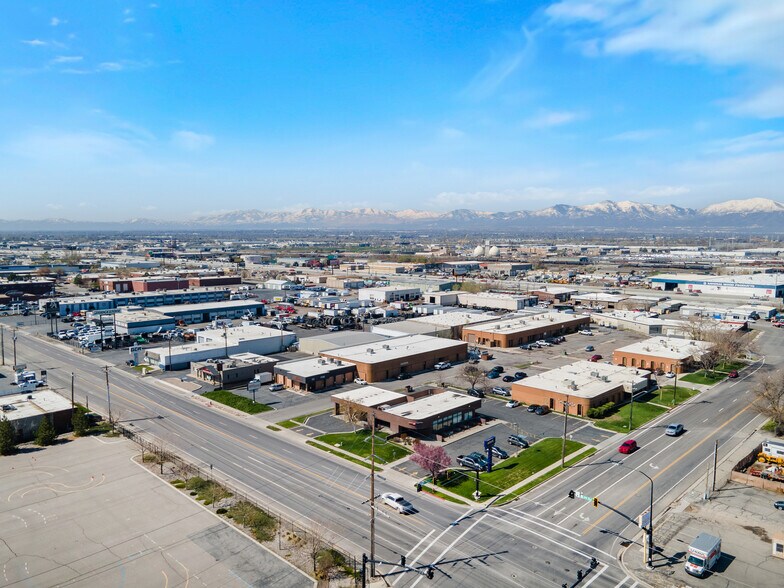 More Photos Of 2714 S 300 W, Salt Lake City Bank For Lease