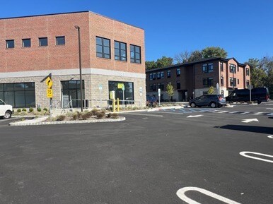More Photos Of 131 Fairfield Rd, Fairfield Distribution For Lease