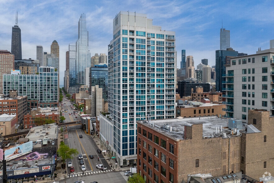 More Photos Of 757 N Orleans St, Chicago Apartments For Sale