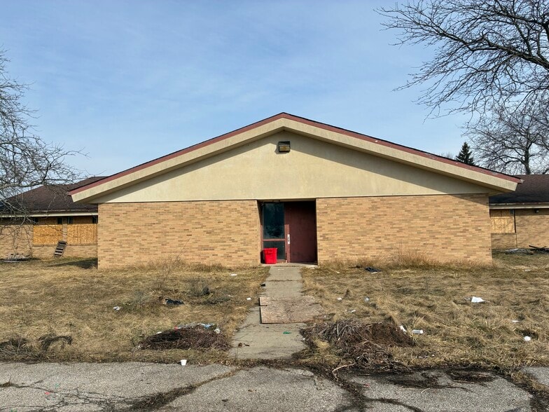 More Photos Of 1413 Gratiot Ave, Saginaw Healthcare For Sale