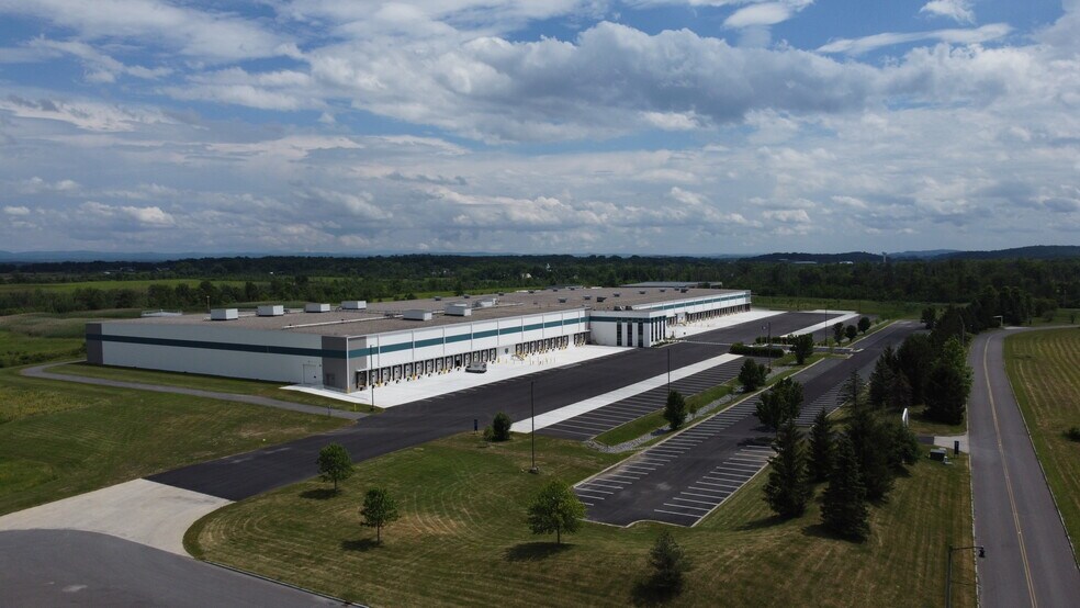More Photos Of 1 Van Bergen Ln, West Coxsackie Refrigeration Cold Storage For Lease