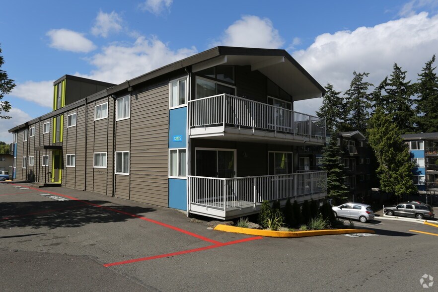More Photos Of 12411-12415 Ambaum Blvd SW, Seattle Apartments For Sale