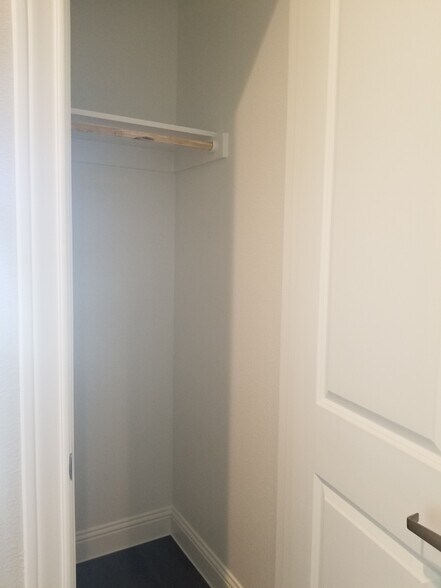 More Photos Of 3951 Alma Rd, McKinney Office For Sale