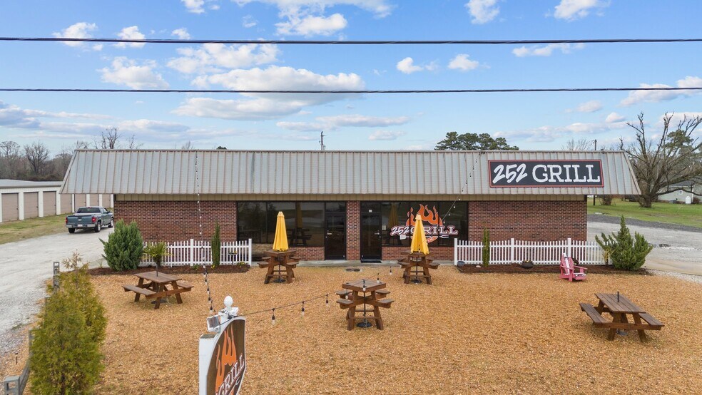 More Photos Of 102 Berry St, Hertford Restaurant For Sale