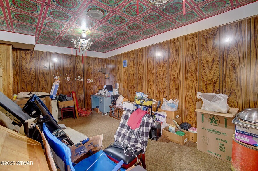 More Photos Of 32 W Southern Ave, Williamsport General Retail For Sale