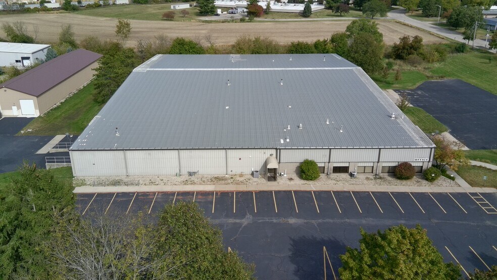 More Photos Of 1205-1227 Barberry Dr, Janesville Manufacturing For Sale