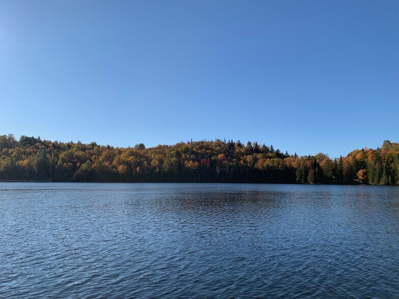 More Photos Of Ch Chemin du Lac-La Salle, Val-morin Land For Sale