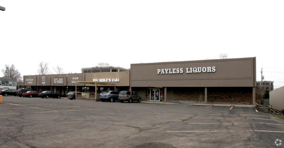 Primary Photo Of 9613 N College Ave, Indianapolis Unknown For Lease