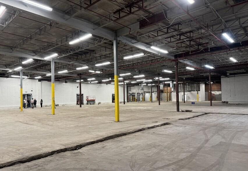 More Photos Of 1301 Edison Hwy, Baltimore Refrigeration Cold Storage For Lease