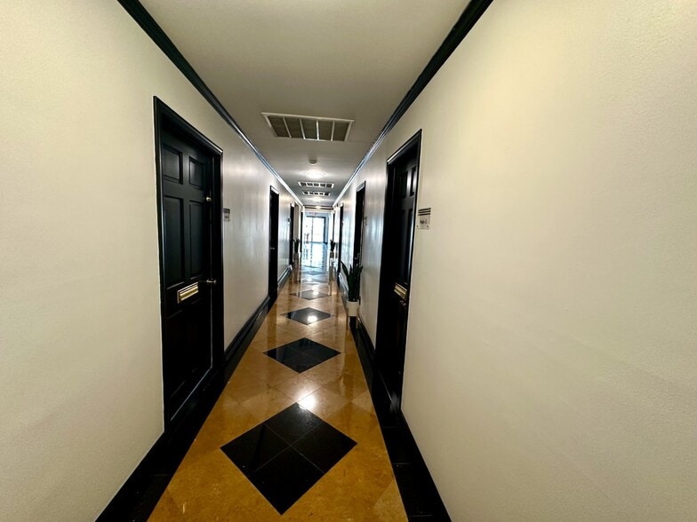 More Photos Of 60 S Main St, New City Office For Sale