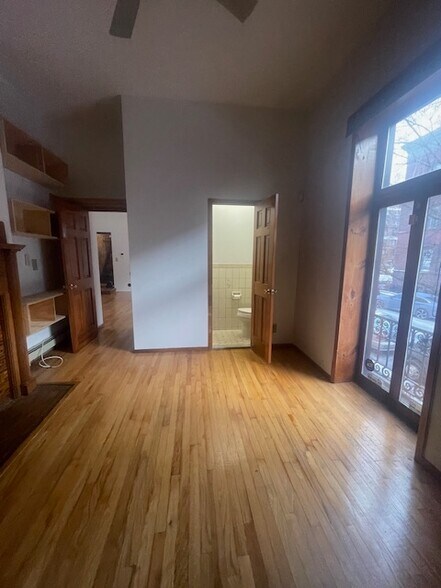 More Photos Of 201 W 138th St, New York Apartments For Lease