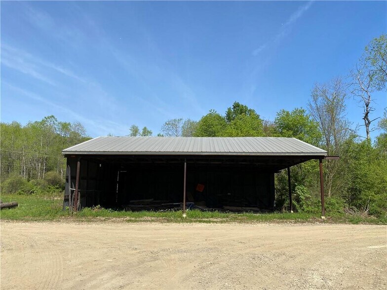 More Photos Of 5 Mill Lane, Kane Service For Sale