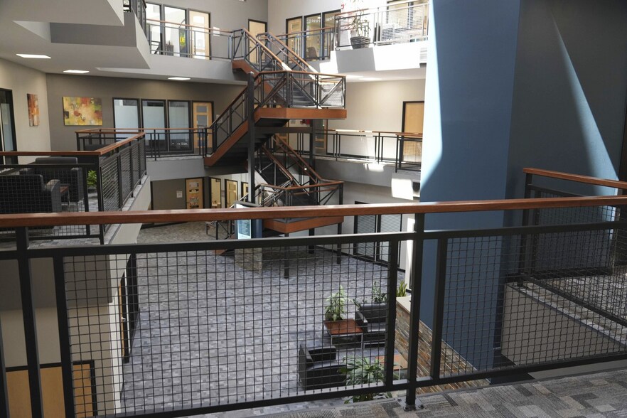 More Photos Of 7180 E Orchard Rd, Centennial Medical For Lease