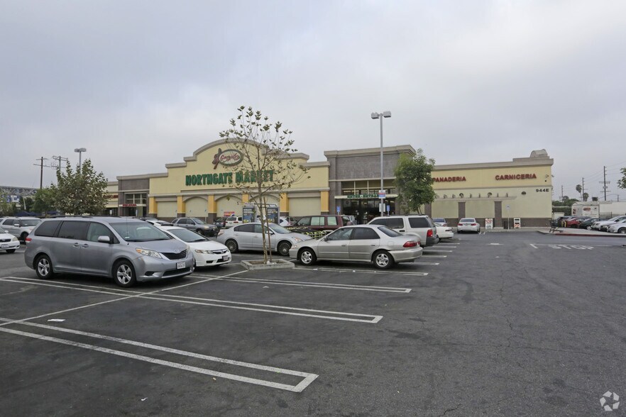 More Photos Of 1040 E Slauson Ave, Los Angeles Unknown For Lease