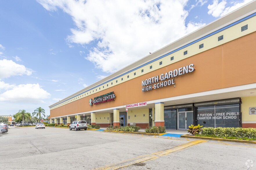 More Photos Of 4500-4698 NW 183rd St, Miami Gardens Storefront For Lease