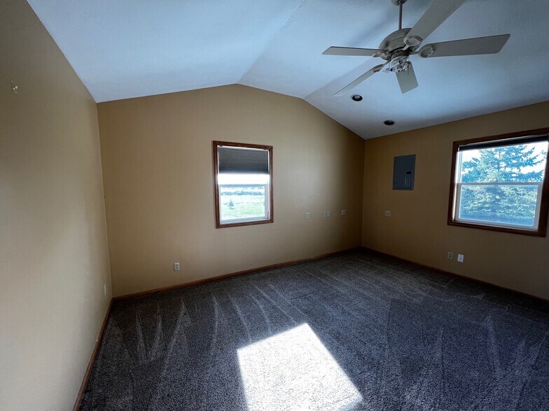 More Photos Of 8721 Old US Highway 52 W, West Lafayette Warehouse For Sale