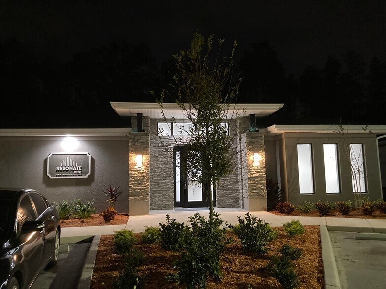 Primary Photo Of 2646 Stonewood Park Loop, Land O Lakes Coworking Space