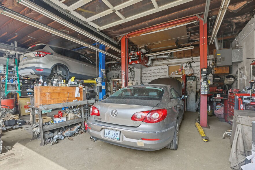 More Photos Of 19 Benefit St, Pawtucket Industrial For Sale