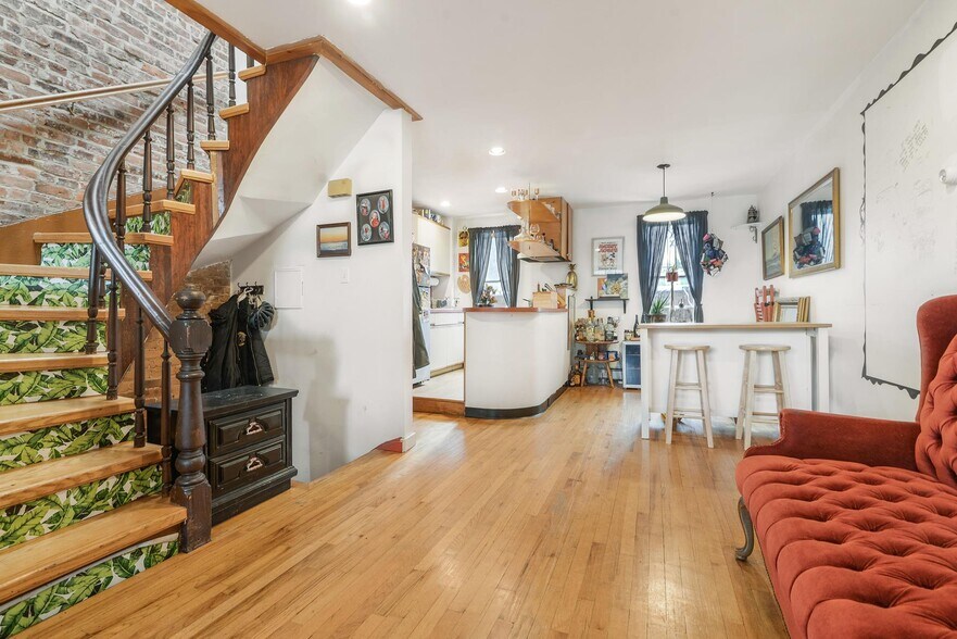 More Photos Of 598 Pacific St, Brooklyn Apartments For Sale