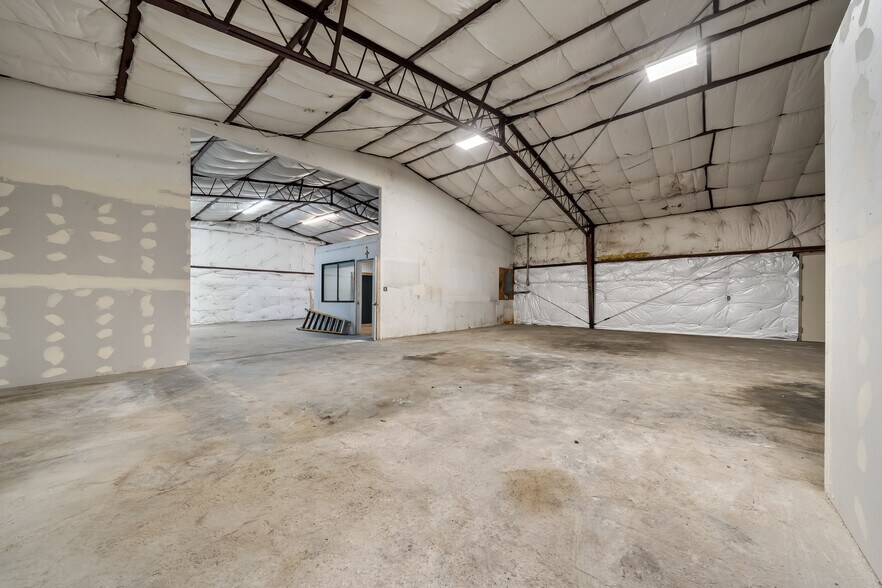 More Photos Of 604 30th St, Paso Robles Industrial For Lease