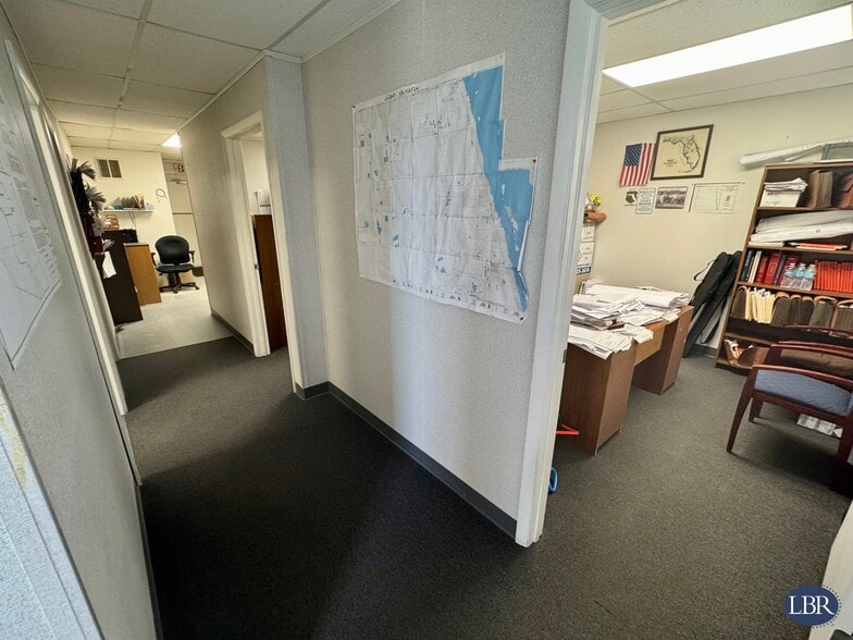 More Photos Of 312 S Harbor City Blvd, Melbourne Office For Sale