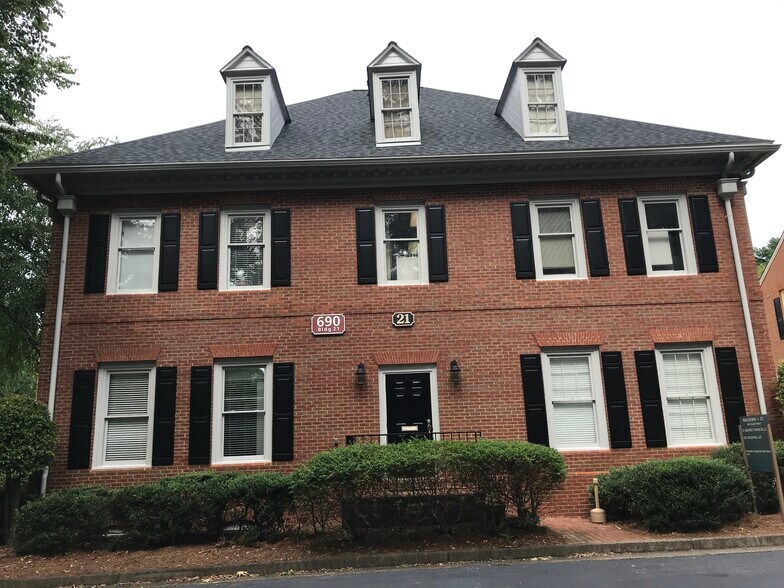 Primary Photo Of 690 Village Trce NE, Marietta Office For Lease