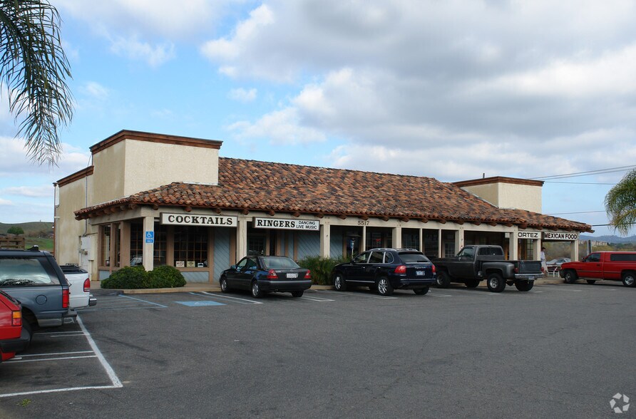 More Photos Of 5517-5527 Mission Rd, Bonsall Unknown For Lease