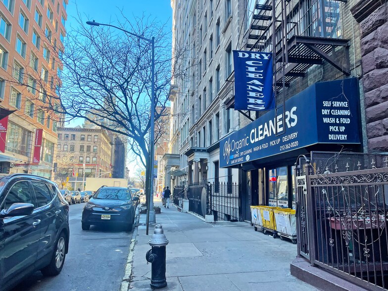 More Photos Of 217 W 80th St, New York Storefront Retail Residential For Lease