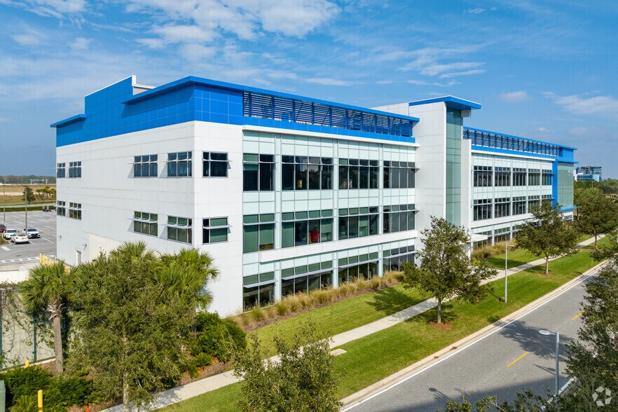 More Photos Of 6555 Sanger Rd, Orlando Office For Lease