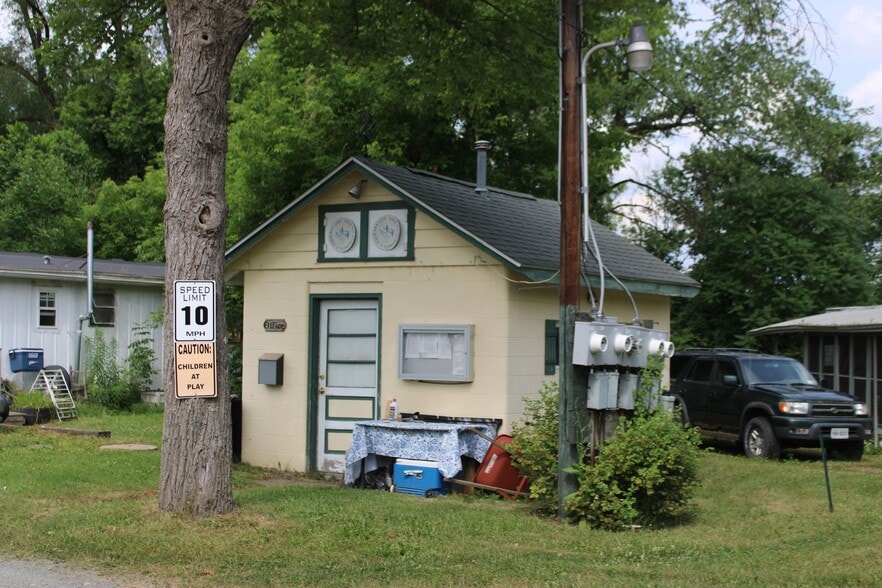 More Photos Of 3554 Watkins Rd, Horseheads Manufactured Housing Mobile Home Park For Sale