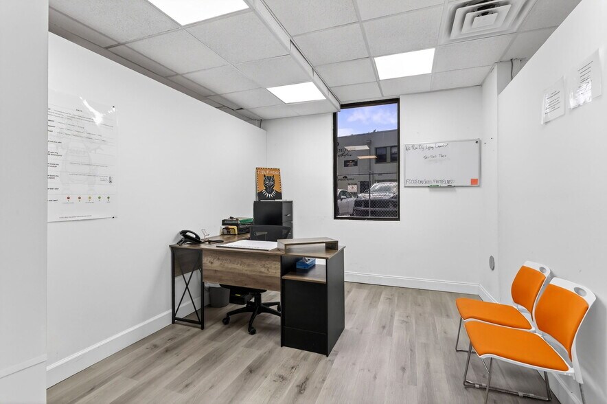 More Photos Of 129 N 5th St, Fort Pierce Storefront Retail Residential For Lease