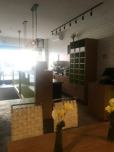 More Photos Of 1416 Avenue J, Brooklyn Restaurant For Lease