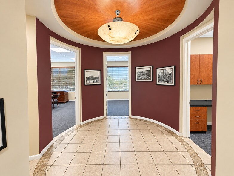 More Photos Of 343 W Roosevelt St, Phoenix Office For Sale