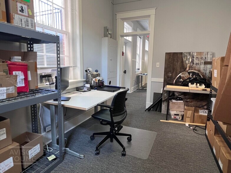 More Photos Of 277 Meeting, Charleston Office For Lease
