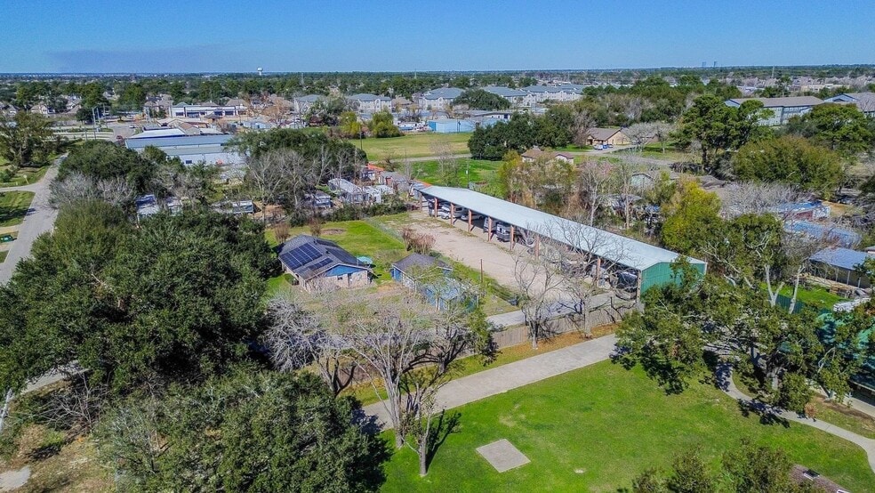 More Photos Of 18910 Carrot St, Spring Trailer Camper Park For Sale