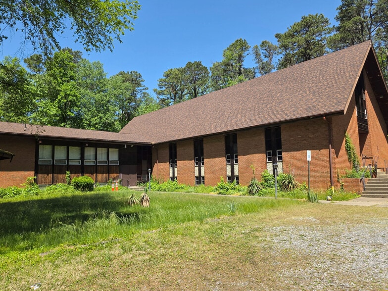 More Photos Of 77 Hilliards Rd, Gibbsboro Religious Facility For Sale