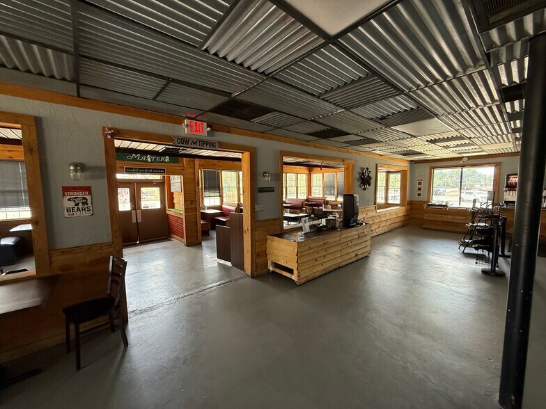 More Photos Of 340 Edgefield Rd, North Augusta Restaurant For Sale
