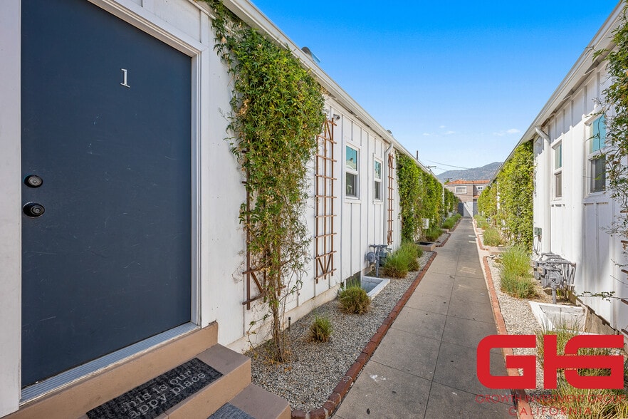 More Photos Of 31 N Parkwood Ave, Pasadena Apartments For Sale