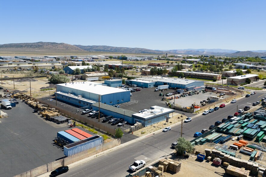 More Photos Of 5601 Echo Ave, Reno Warehouse For Lease